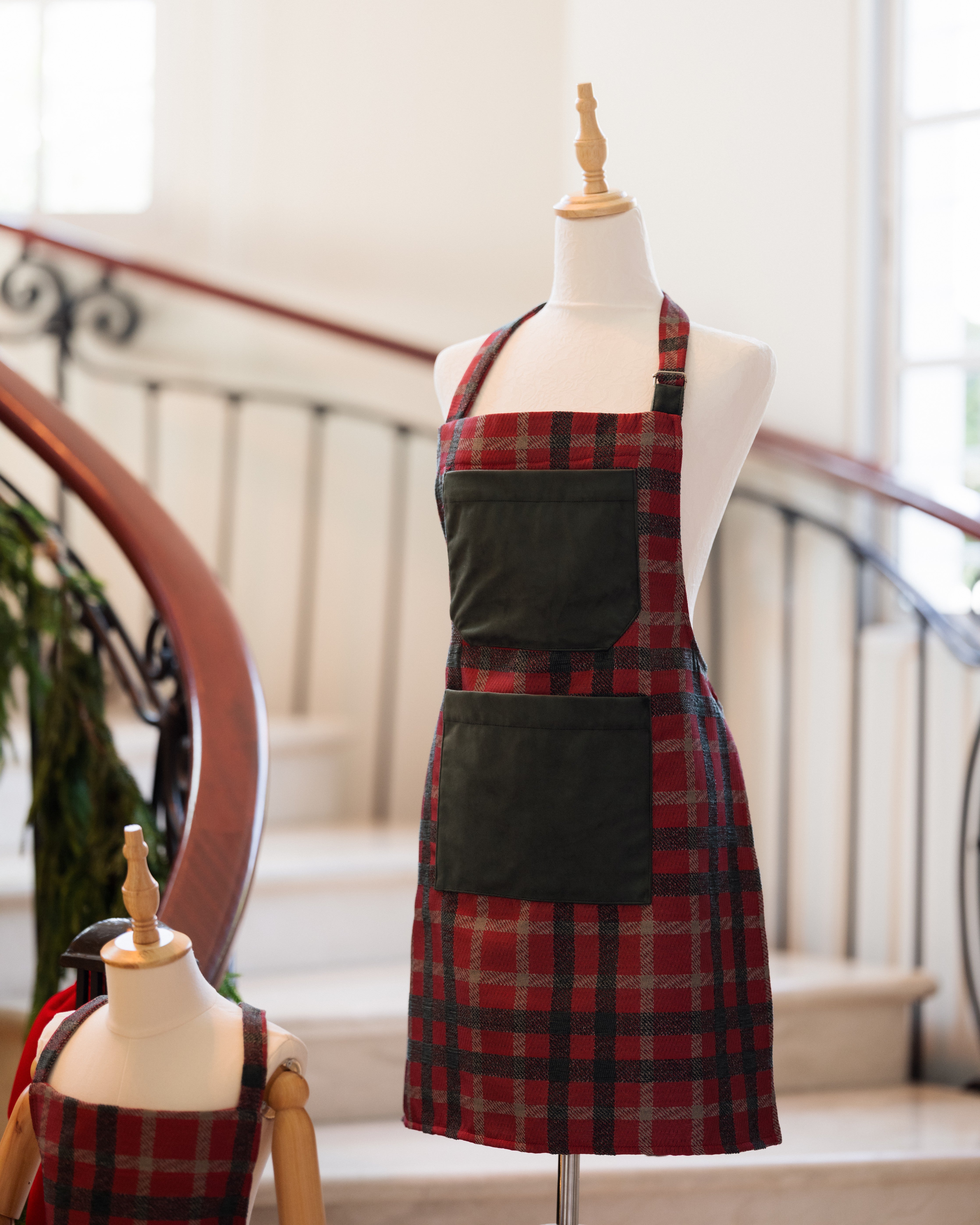 Green Gingham "Chef Style" Bib Apron with Contrast Pockets